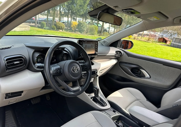 Toyota Yaris cena 75900 przebieg: 48557, rok produkcji 2020 z Biała małe 781